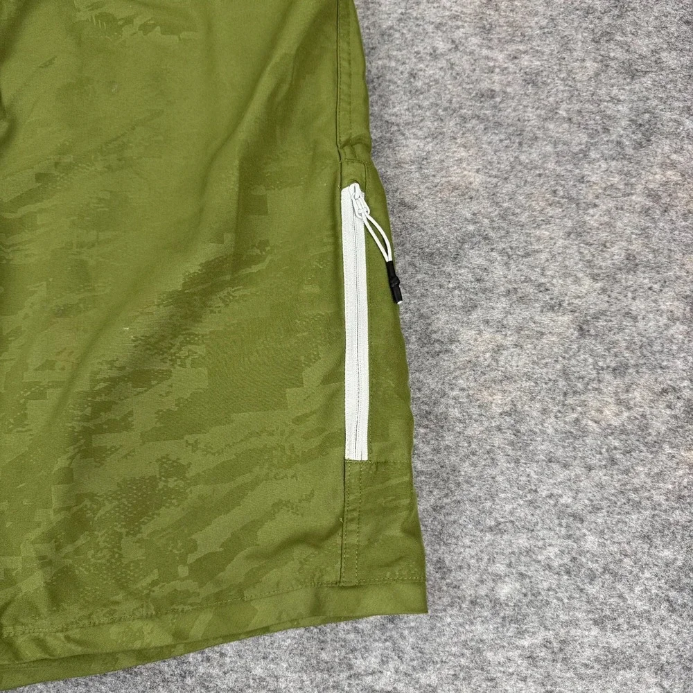 Under Armour item under